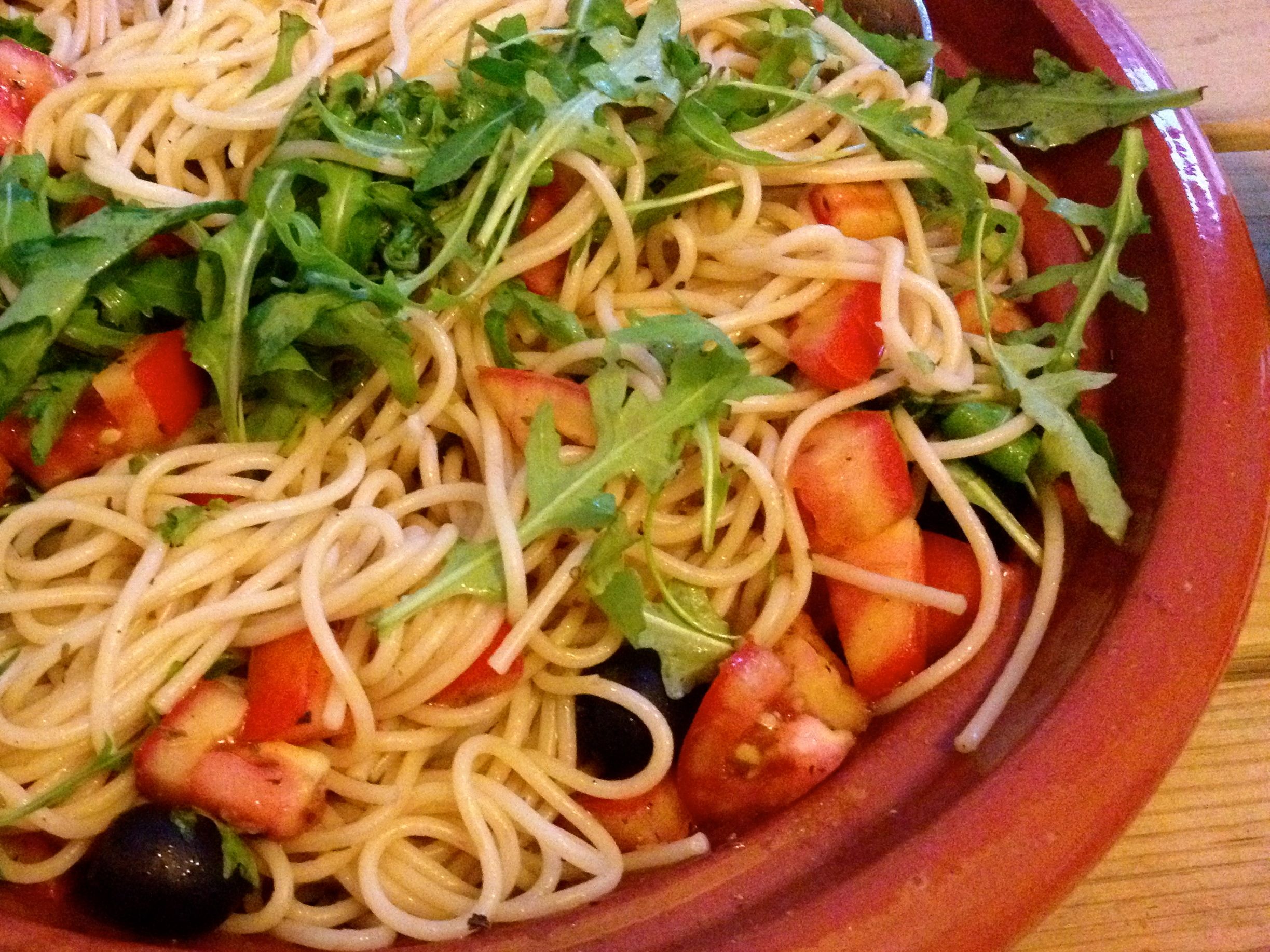 Fresh tomato pasta